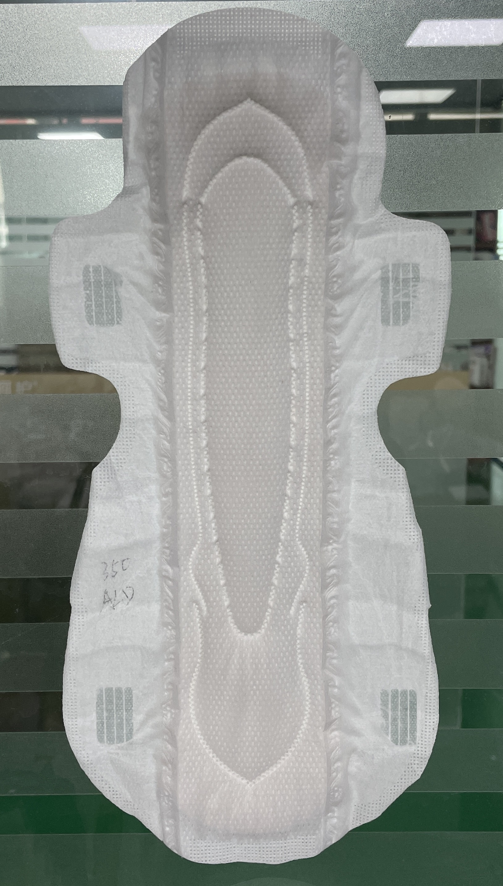 Customized China Factory Brand Cheap Price Women's Disposable Sanitary Towels