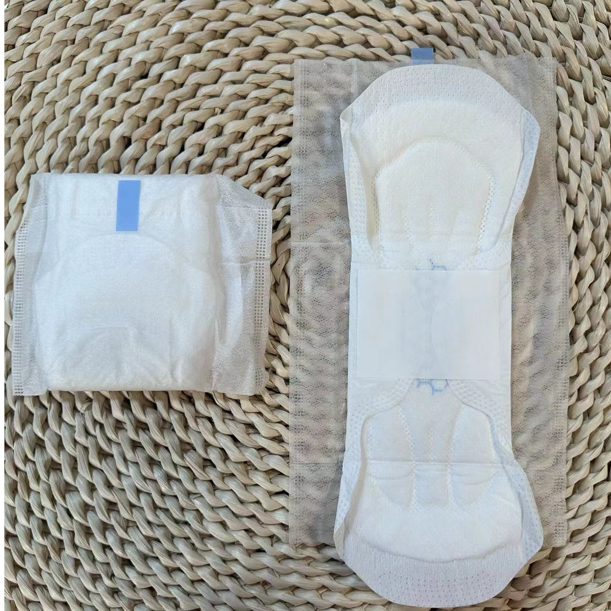 Ultra Soft Cotton Top Surface Day Use 240mm Ladies Menstrual Disposable Sanitary Napkins