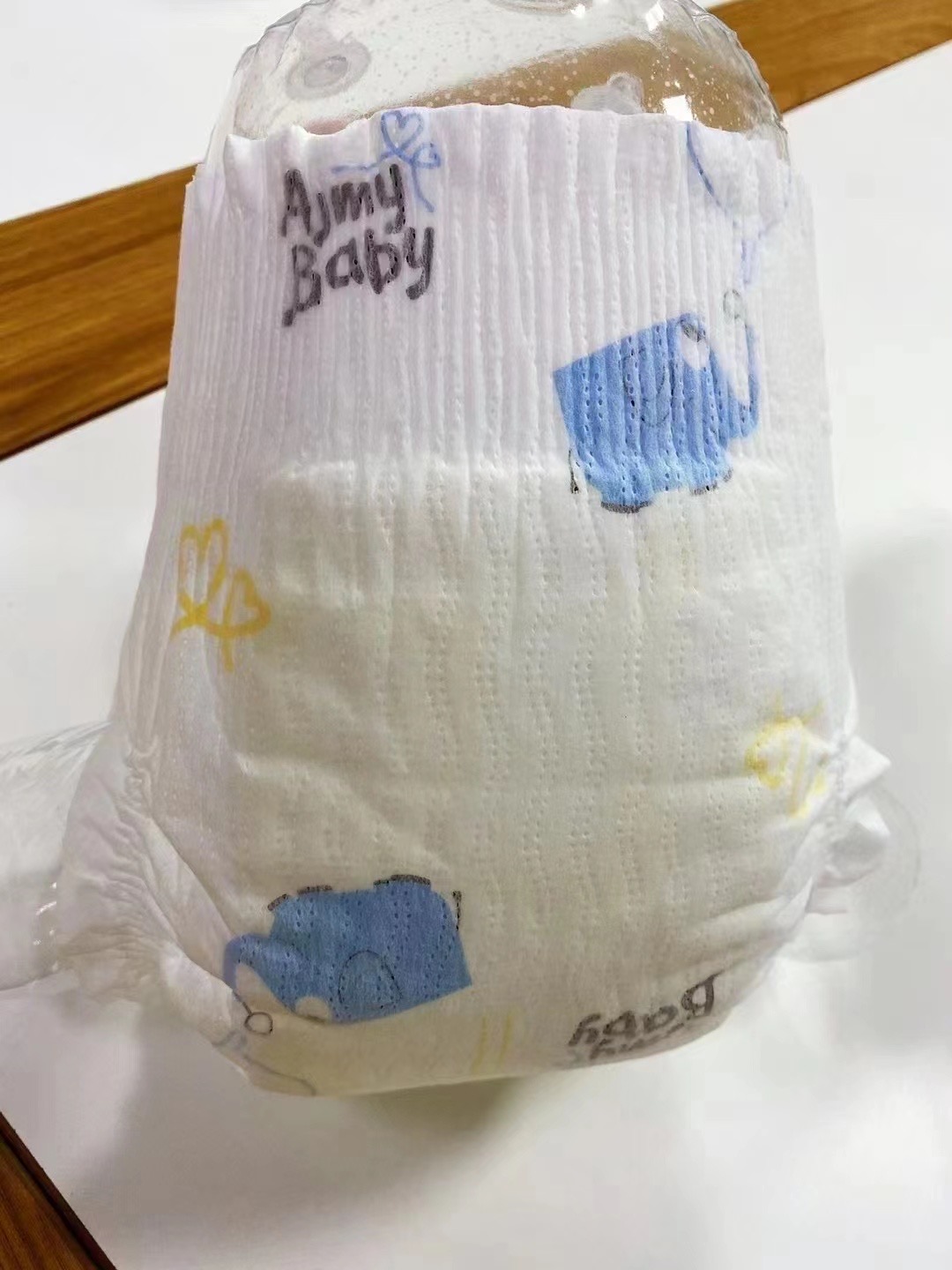 Customized Private Brand Unisex Disposable Baby Diapers Nappies for Infants & Toddlers