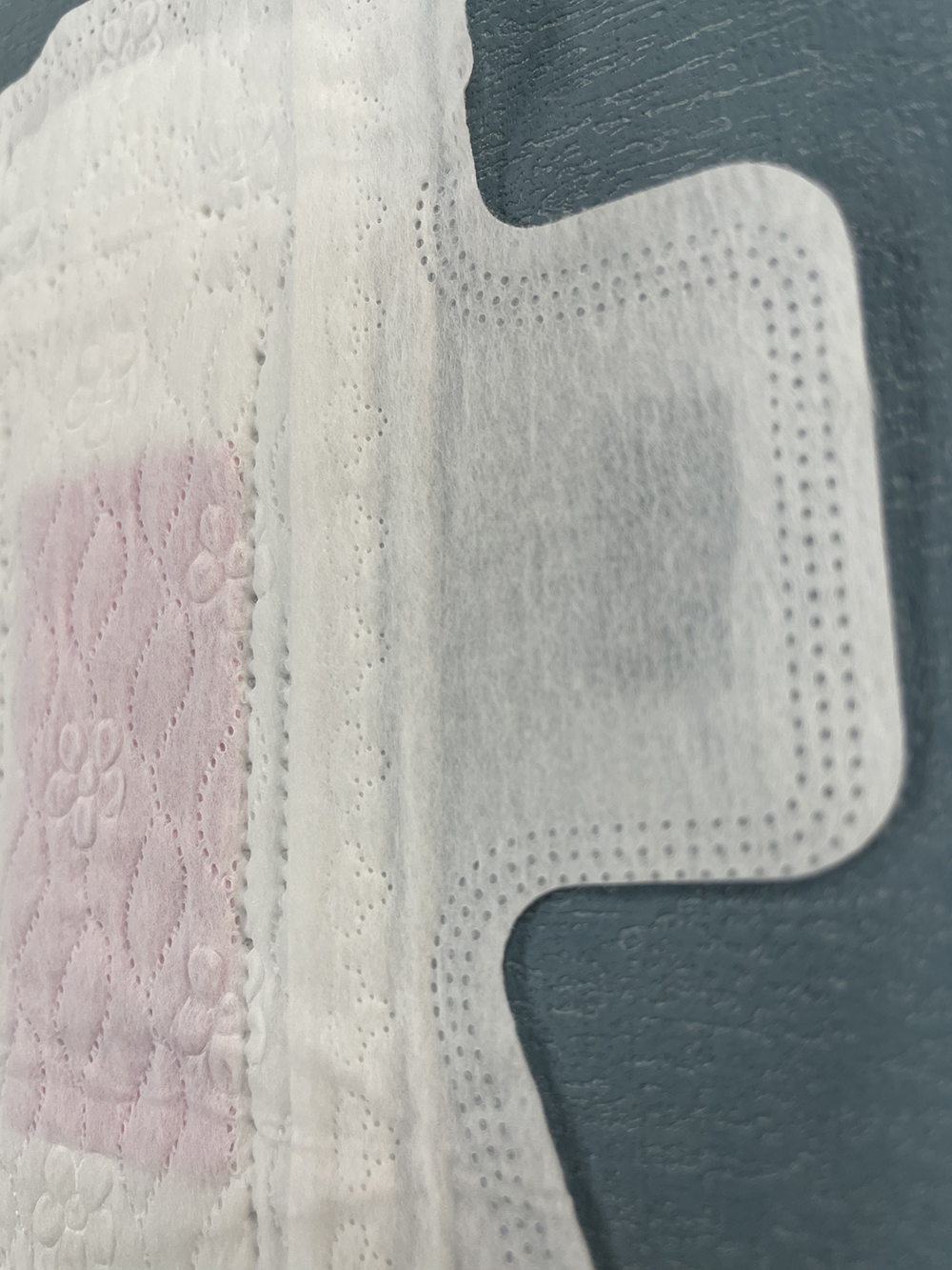 Day Use 180mm Ultra Thin Light Flow Disposable Sanitary Pads
