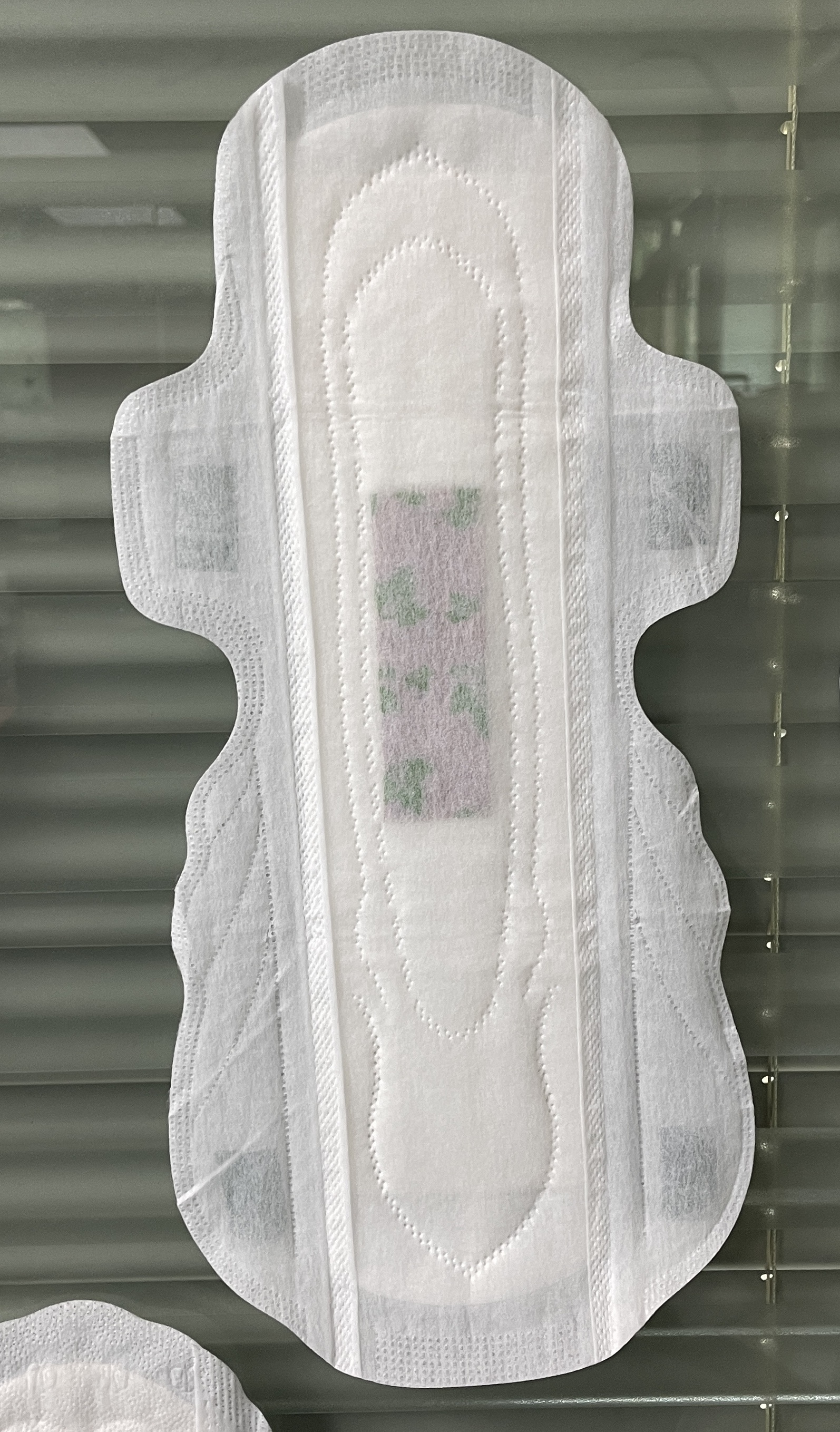 Super Soft Overnight Comfortable Large Capacity Ladies Disposable Sanitary Napkins