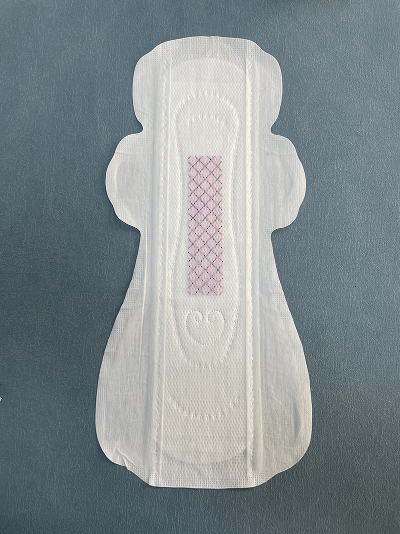 China Factory Hot Sale Pink Chip Female Menstrual Sanitary Napkins / Sanitary Pads / Sanitary Towels 360mm