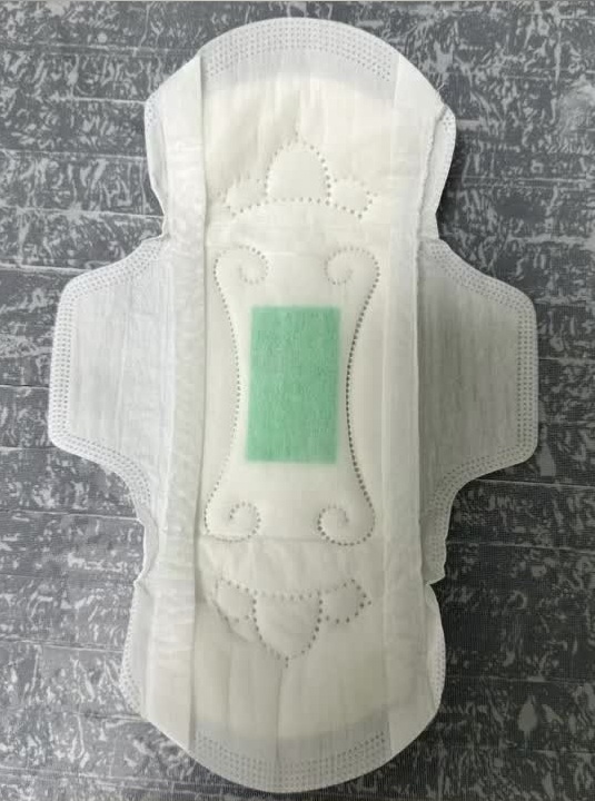 Irritation Free & Medical Grade Ultra Absorbent Women's Winged Menstrual Sanitary Napkins / Lady Pads